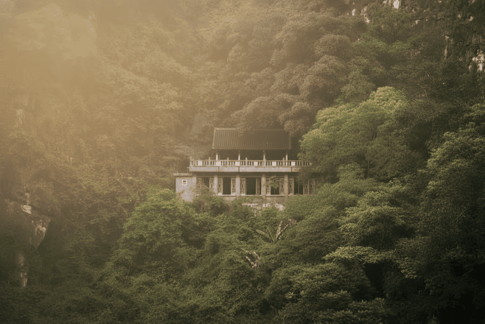 Am Tien Pagoda is located separately on the top of the mountain